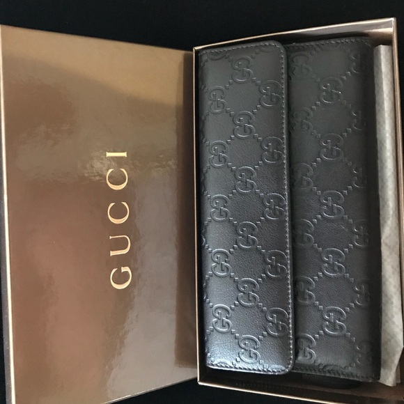 Gucci Handbags - Gucci